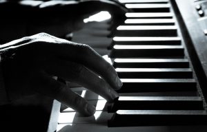 How to Learn Piano Chords Easily for Beginners